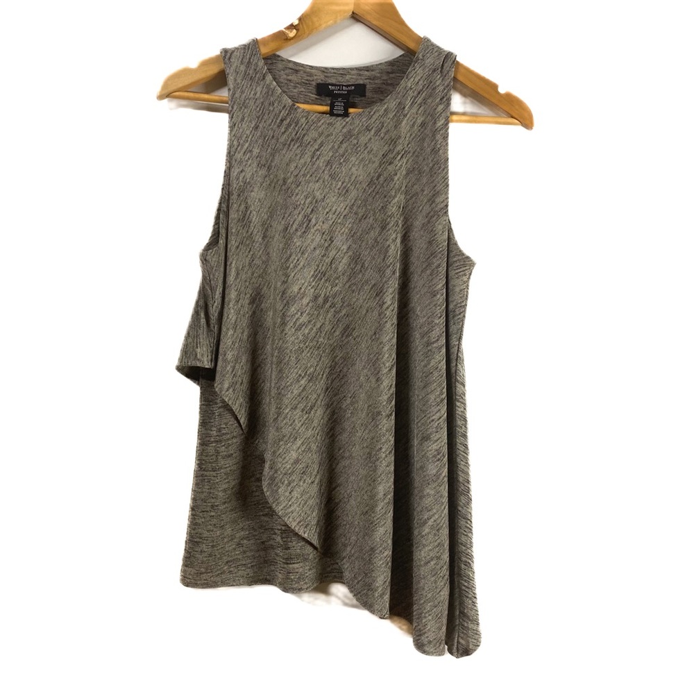 White House Black Market asymmetrical knit sleeveless top. Sz Petite S